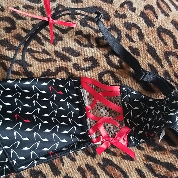 LIKE NEW Chantel Thomas Bra 34C - Picture 3 of 6